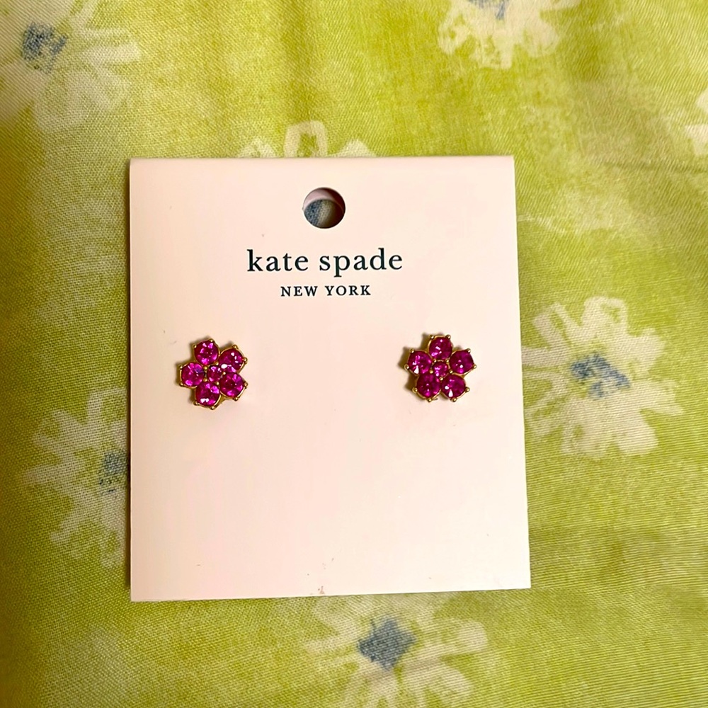 Kate Spade ♠️ floral studs in deep magenta. With original packaging.